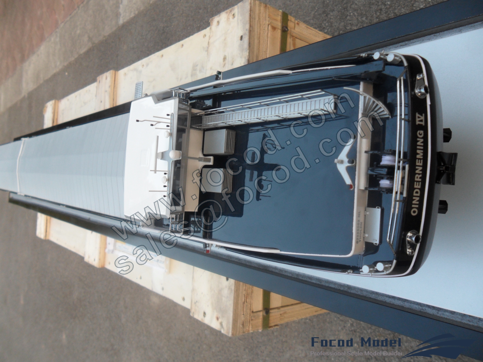 custom made model of 135m Inland Cargoship (with wheelhouse interiors)